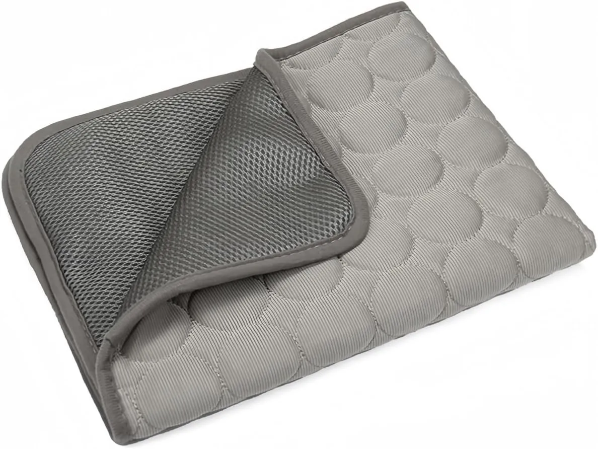 Dog Cooling Mat Washable, Portable Summer Dog Pad, Water-Absorbent Pet Cooling Pad, Ice Silk Self-Cooling Mat for Dog for Kennel/Sofa/Bed/Floor/Car Seats(Grey,21x27in)