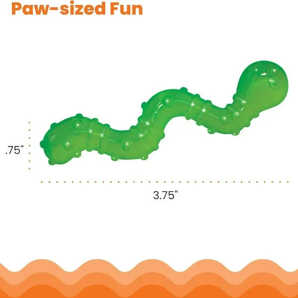 Petstages Orkakat Wiggle Worm Dental Cat Toy