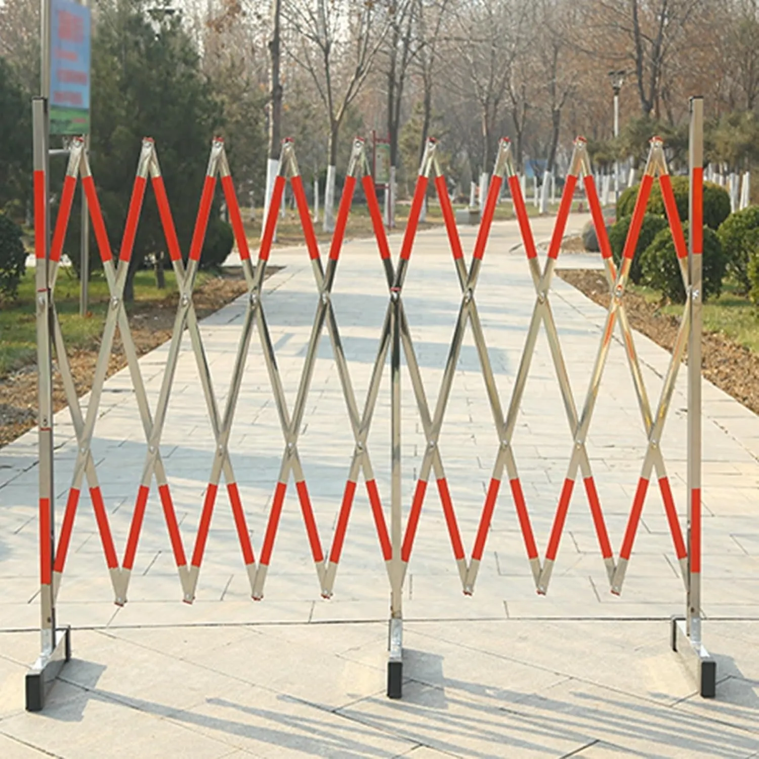 Stainless Steel Telescopic Guardrail, Mobile Safety Guardrail Door, Retractable Traffic Fence, Adjustable Pet Fence Door, Suitable for Garages, Schools and Shopping Malls (Size : L400cm/13.